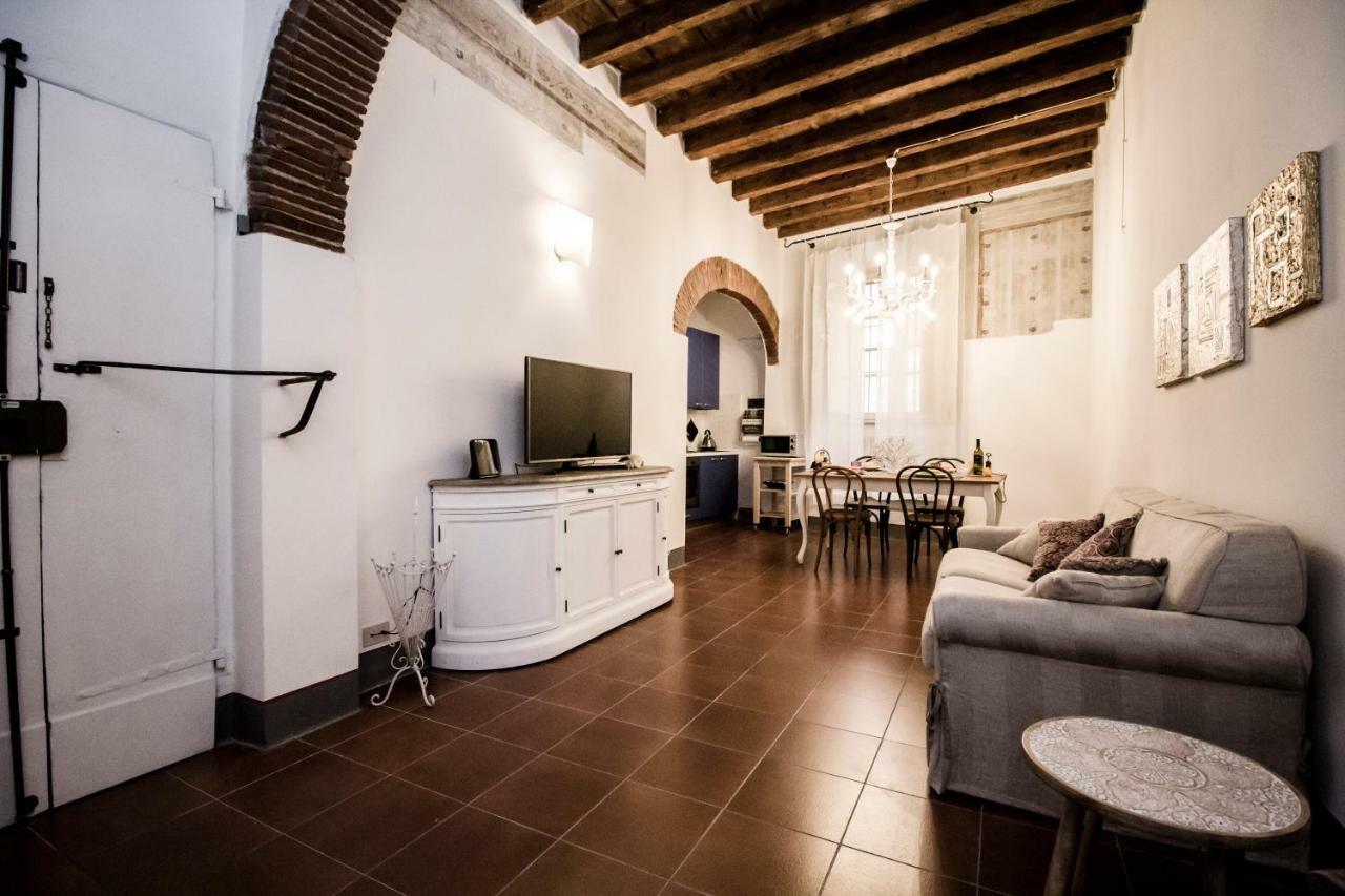 Innpisarentals 2 - Pisa Shabby Flat Εξωτερικό φωτογραφία