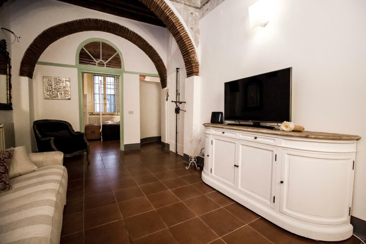 Innpisarentals 2 - Pisa Shabby Flat Εξωτερικό φωτογραφία